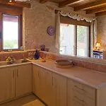Traditionelle Mit Privatem Pool By Interhome