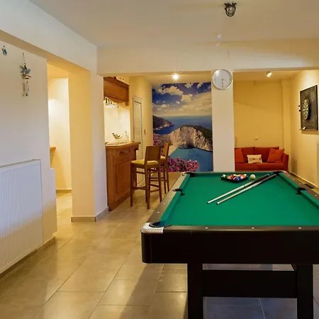 Casa de Férias Traditionelle Mit Privatem Pool By Interhome Tragaki