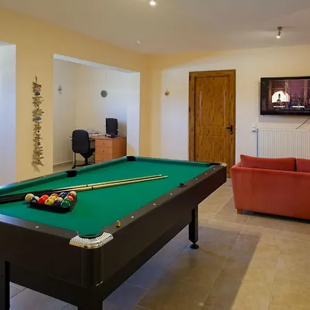 Traditionelle Mit Privatem Pool By Interhome Casa de Férias Tragaki