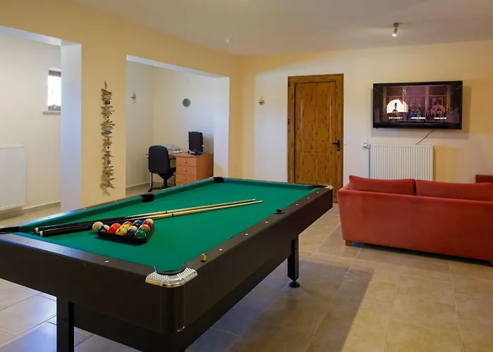 Traditionelle Mit Privatem Pool By Interhome 펜션 트라가키온